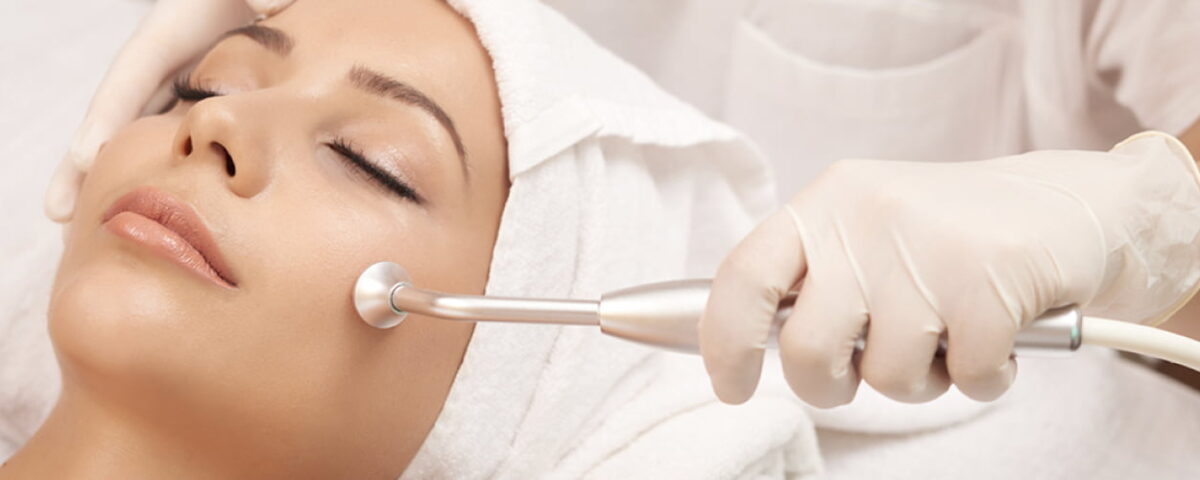 Microdermoabrasión vs hidroplástica